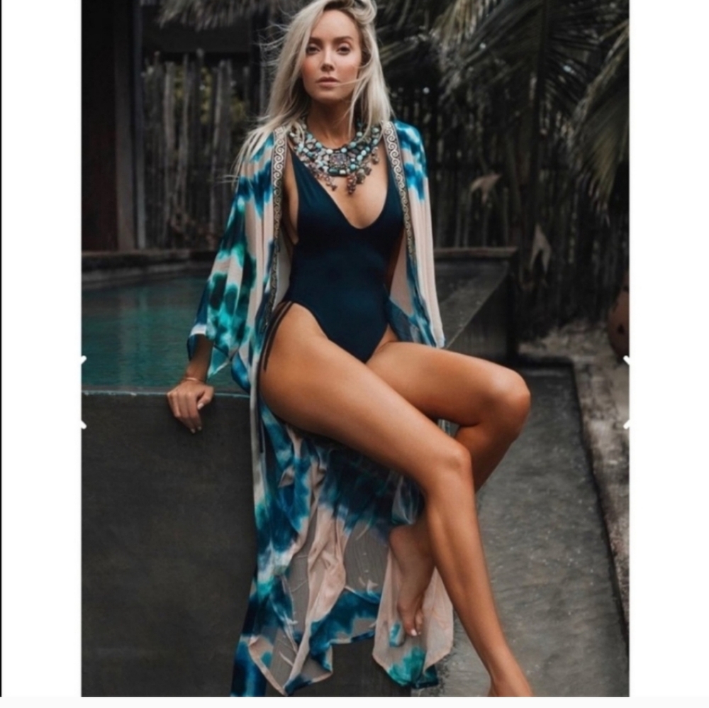 Suki So Goddess Kimono in Ocean